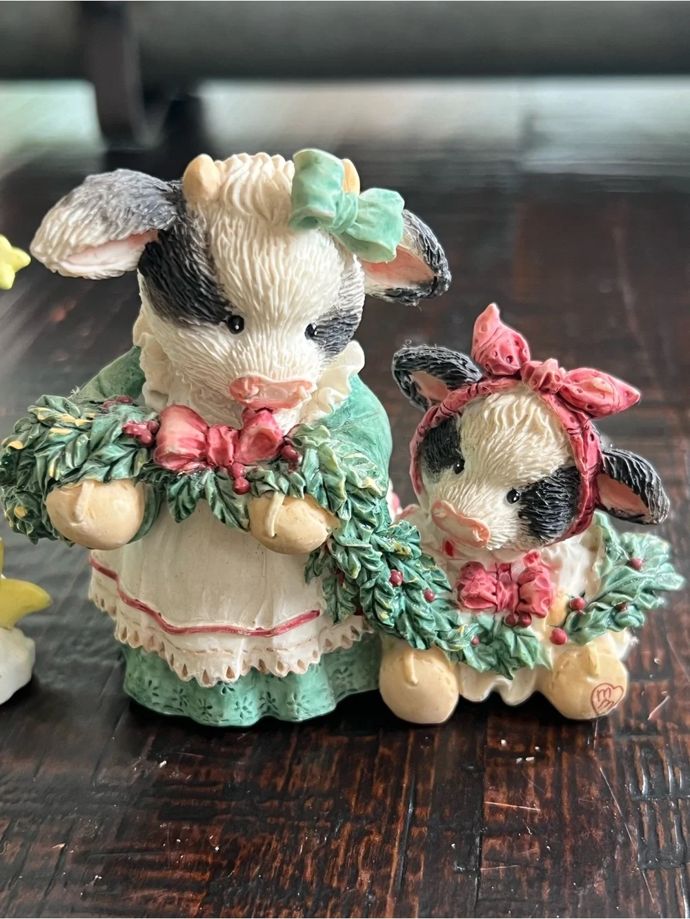 Vintage Enesco Mary's Moo Moos Christmas & Winter Figurine Lot of 5